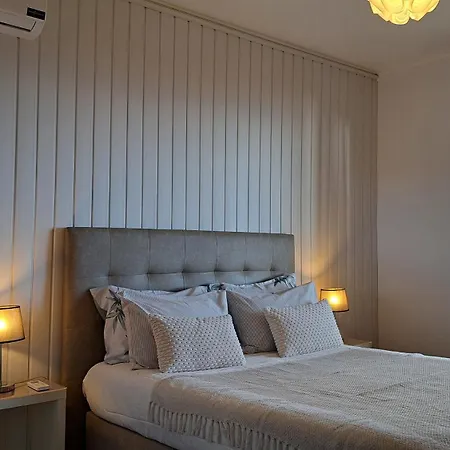 Authentic Rural Retreat With Green Fields & Ocean Views - Orchid House Arco Da Calheta Feriehus *