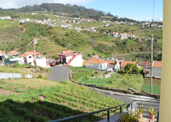 Authentic Rural Retreat With Fields & Ocean Views - Orchid House Arco Da Prázdninový dům Calheta (Madeira)