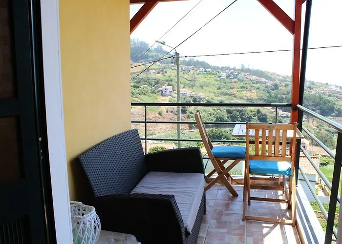 Authentic Rural Retreat With Fields & Ocean Views - Orchid House Arco Da