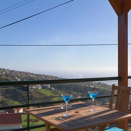 Authentic Rural Retreat With Green Fields & Ocean Views - Orchid House Arco Da Calheta Dom wakacyjny