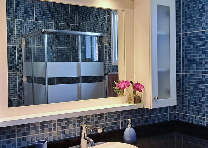 Authentic Rural Retreat With Fields & Ocean Views - Orchid House Arco Da